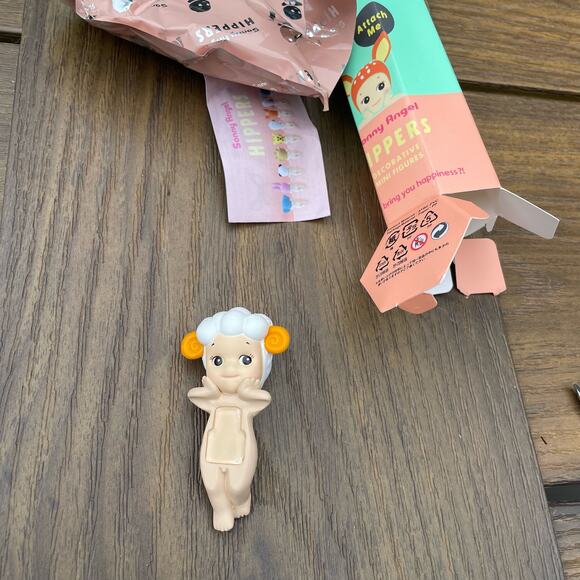 Sonny Angel Hippers Sheep minifigure collectible attach me - Picture 2 of 5